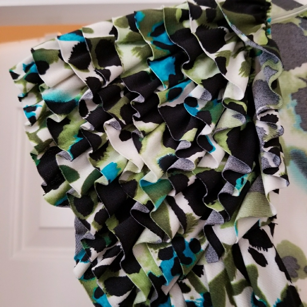 Dress - Picture 4 of 5